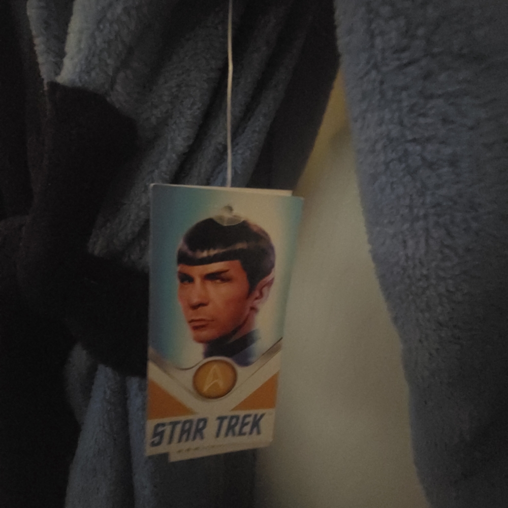 Blue Star Trek Bathrobe with Black Trim "SPOCK" - Picture 4 of 9